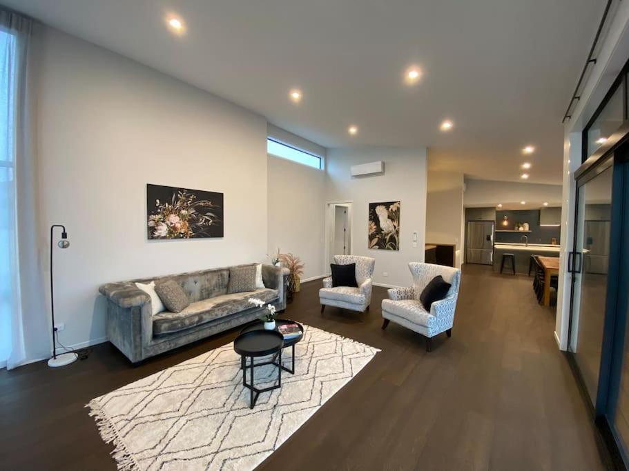 陶朗加Luxury Escape In Cbd - Walking Distance To Town别墅 外观 照片