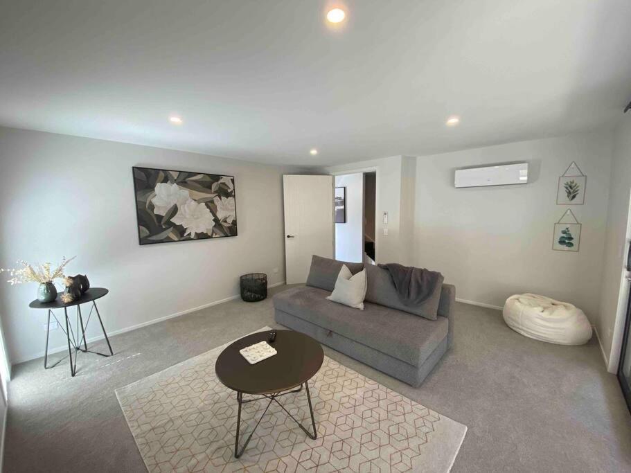 陶朗加Luxury Escape In Cbd - Walking Distance To Town别墅 外观 照片